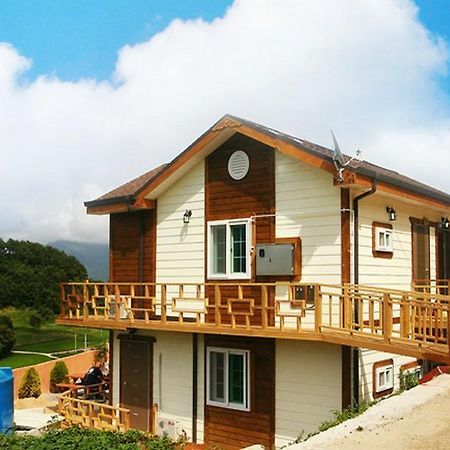 Hanuri Pension Namhae Εξωτερικό φωτογραφία