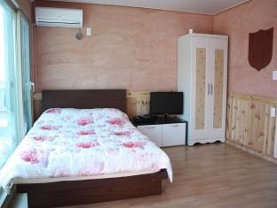 Hanuri Pension Namhae Εξωτερικό φωτογραφία